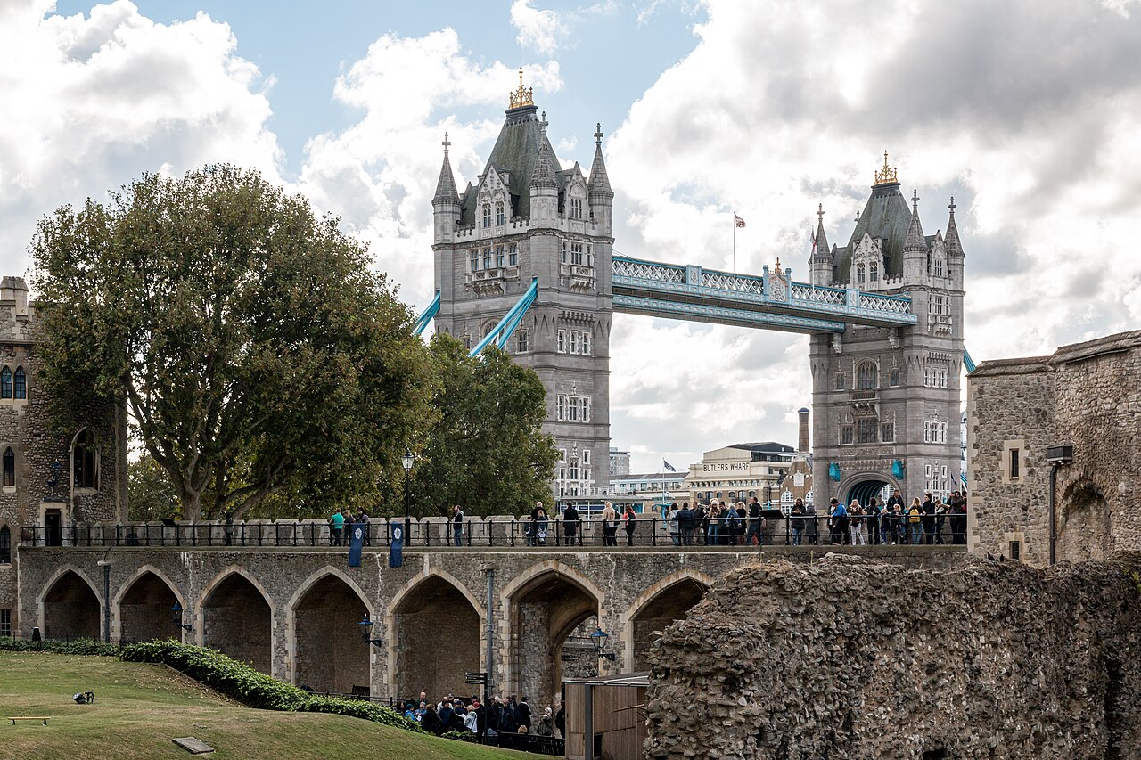 Tower Bridge seen beyond the walls of the Tower of London